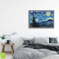 Plakat Vincent Van Gogh Gwiaździsta noc reprodukcja czarna ramka w pokoju