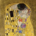 obraz-na-szkle-akrylowym-gustav-klimt-pocalunek-fragment.webp