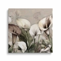 obraz-na-plotnie-subtelne-kwiaty-lilii-calla-kwadrat.webp